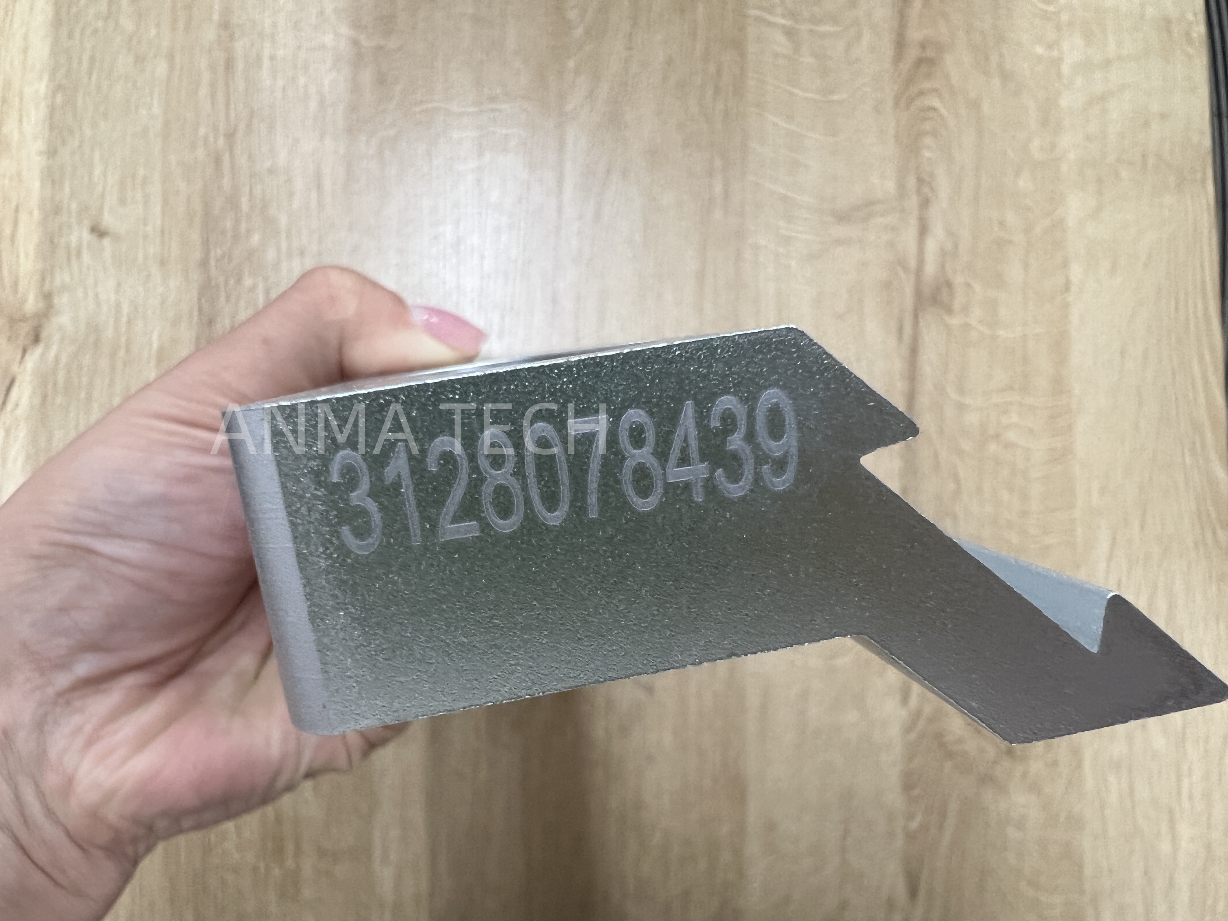 Aluminum Holder 3128078439
