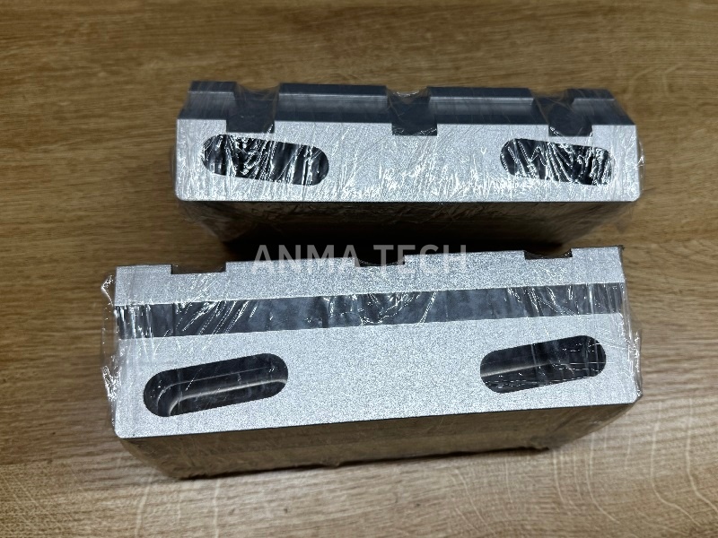 Aluminum Holder 3128324919