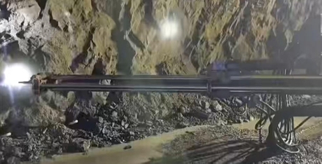 Epiroc Boomer KM111.jpg