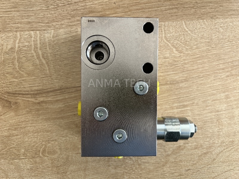 Valve Block 3217893701