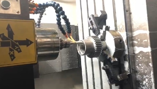 Rotation Chuck Gear under process