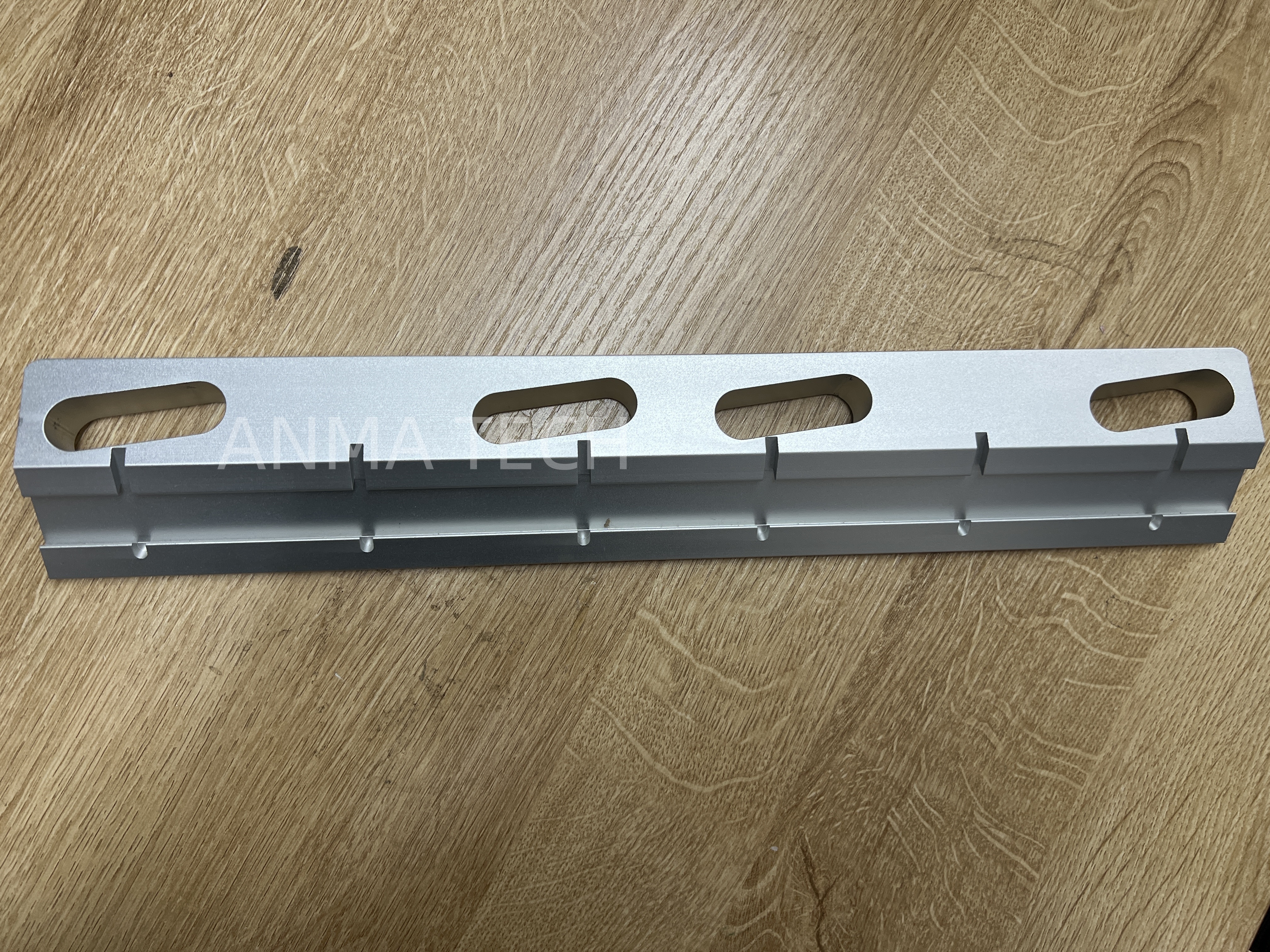 Aluminum Holder 3128078439