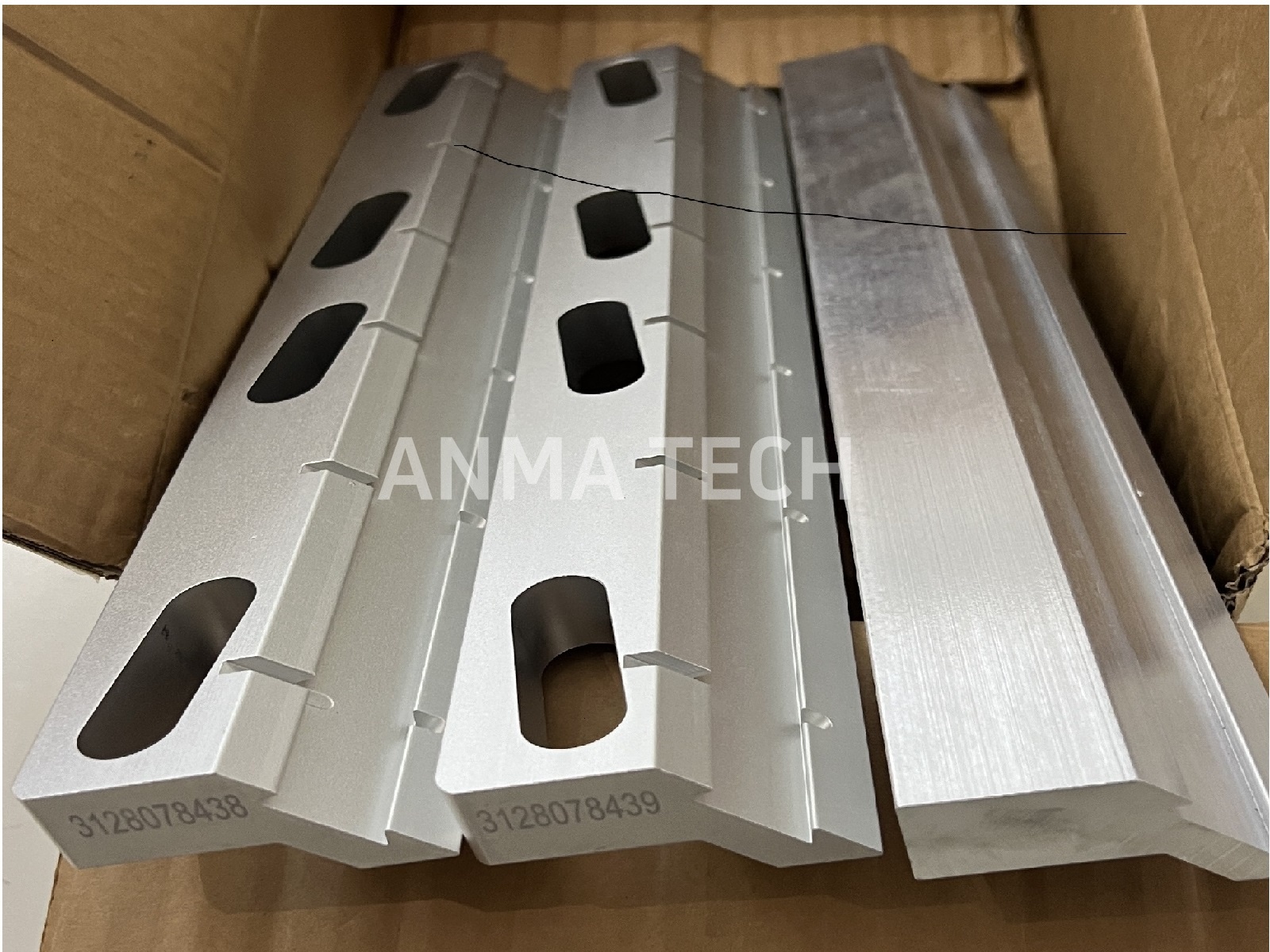 Aluminum Holder 3128078438