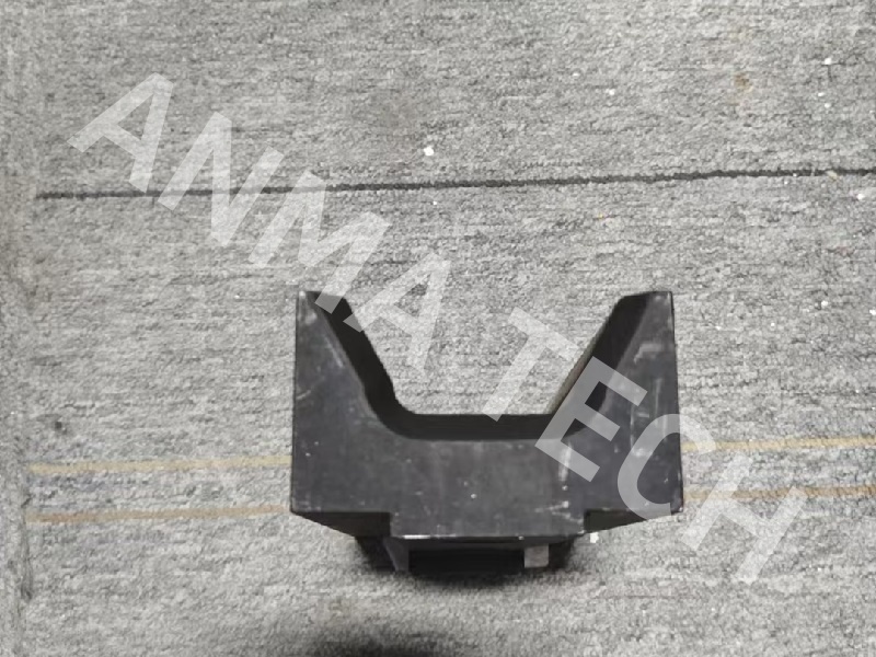 Jaw 62392418